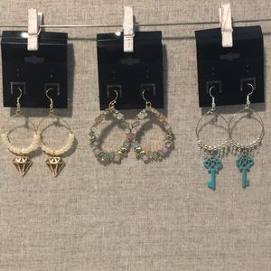 3 pairs earrings